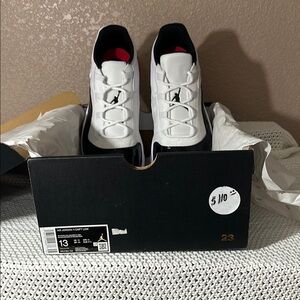 Air Jordan II CMFT Low White Black University Red Sneakers